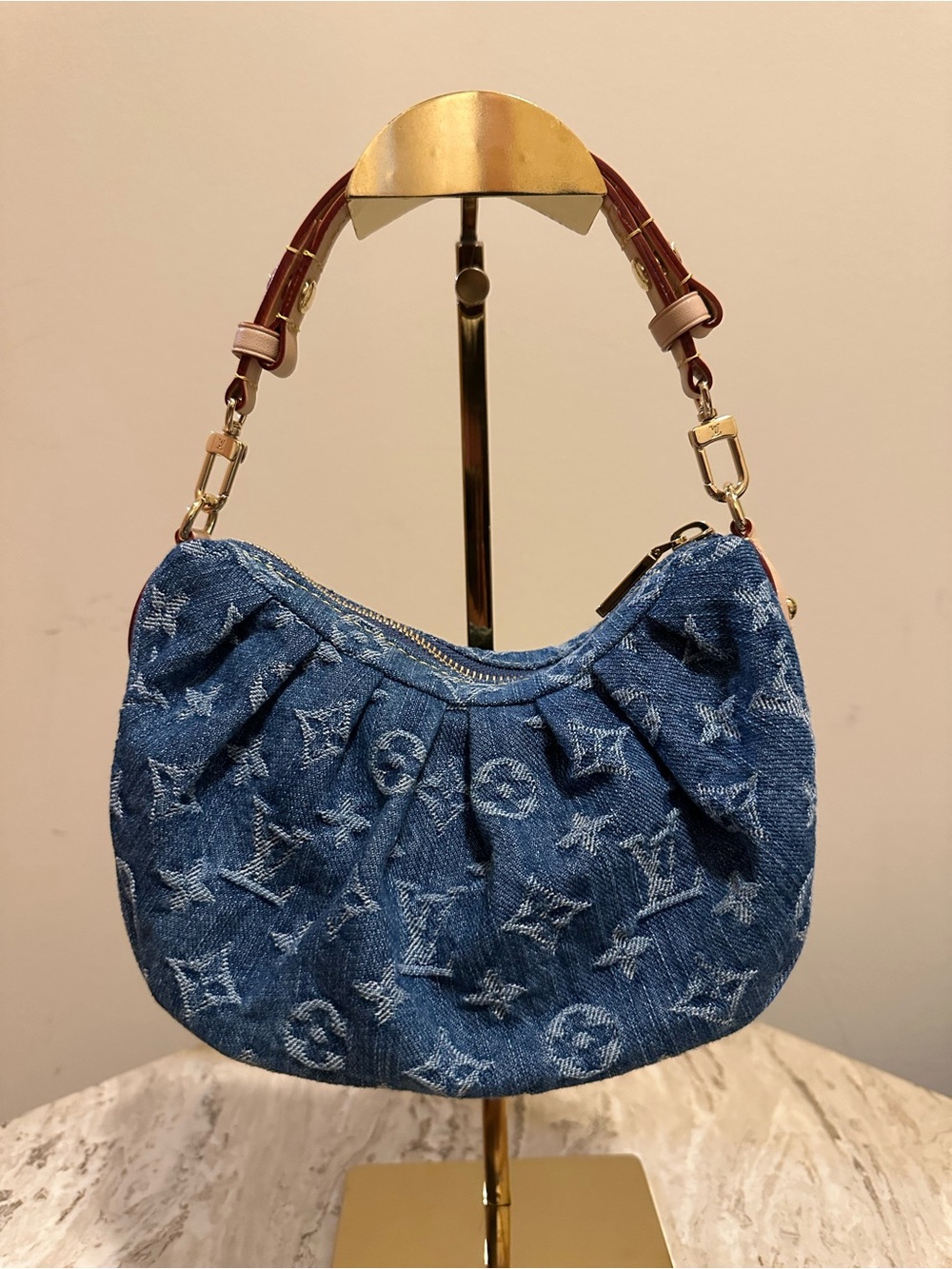 Louis Vuitton Pochette Valley in Denim Monogram - Picture 3 of 14
